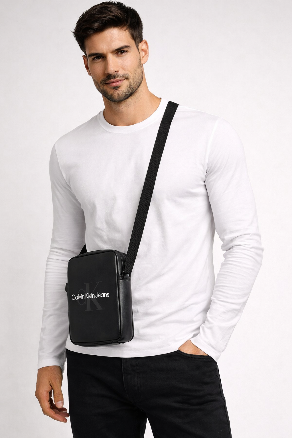 Calvin Klein Jeans Monogramma Borsa Tracolla Uomo, Nero, One Size