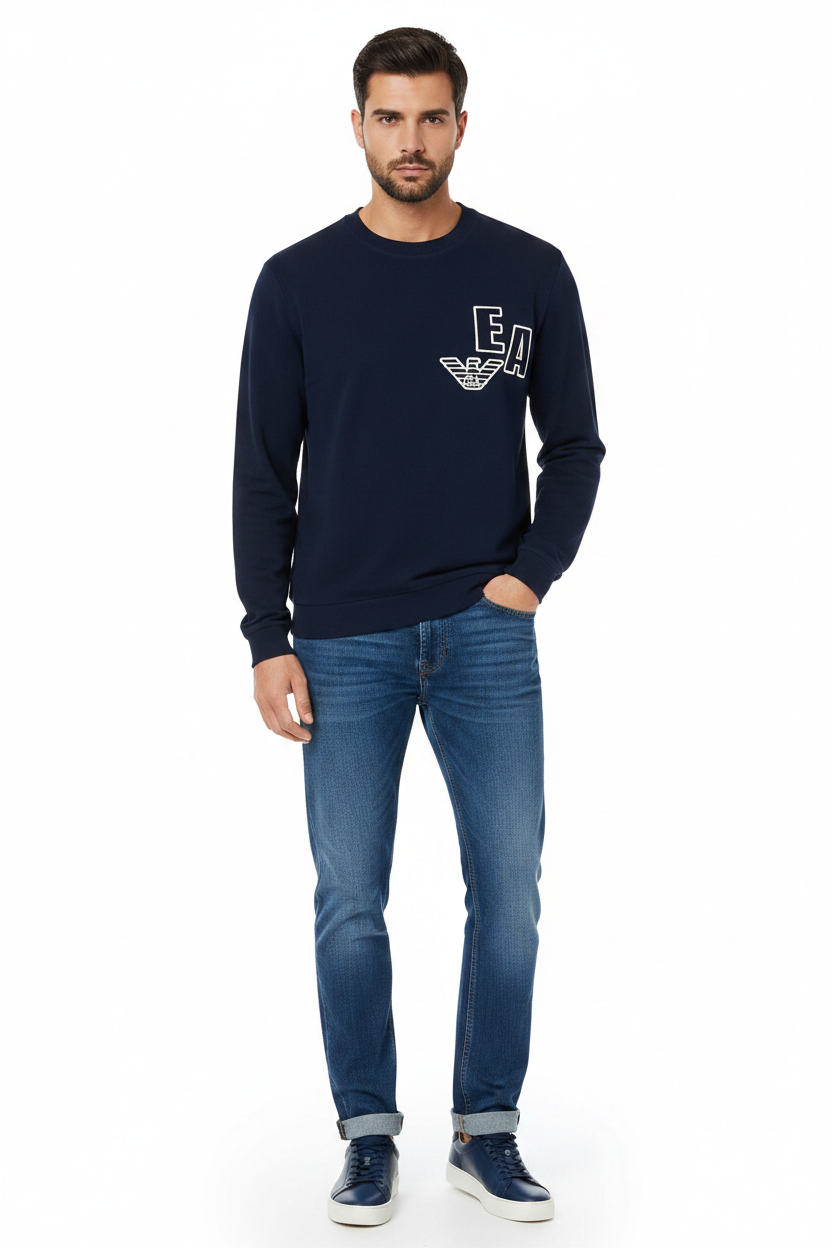 Emporio Armani Felpa EA – Full Body Model