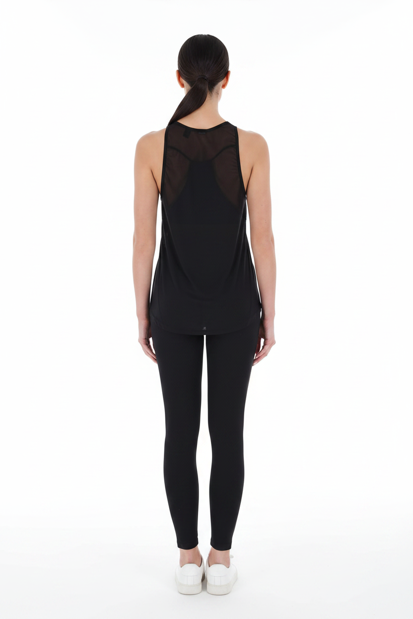 GUESS Active Top Vista Retro Mesh con Modella