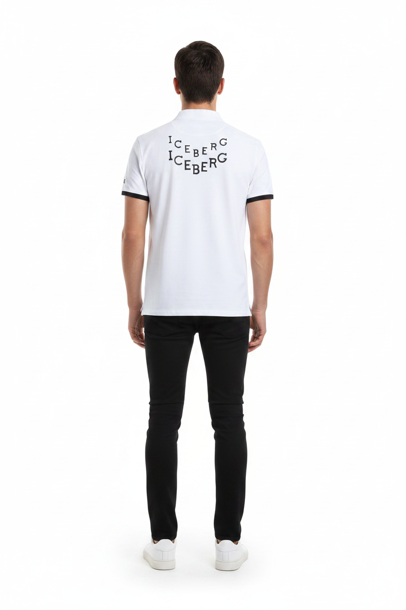 Iceberg Polo Uomo ICE1MPL01 Bianco — Vista Posteriore con Jeans Neri e Sneakers Bianche