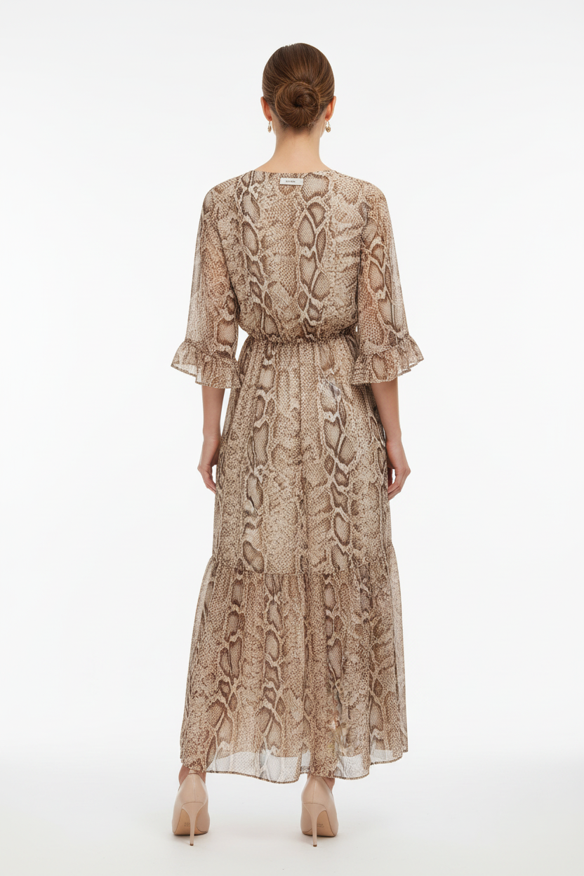 Nosecrets Abito Lungo Pitone Beige - Vista Posteriore con Modella