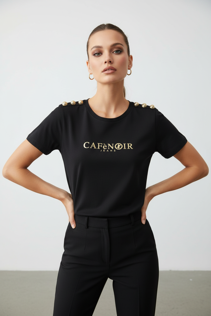 T-shirt CAFèNOIR con modella